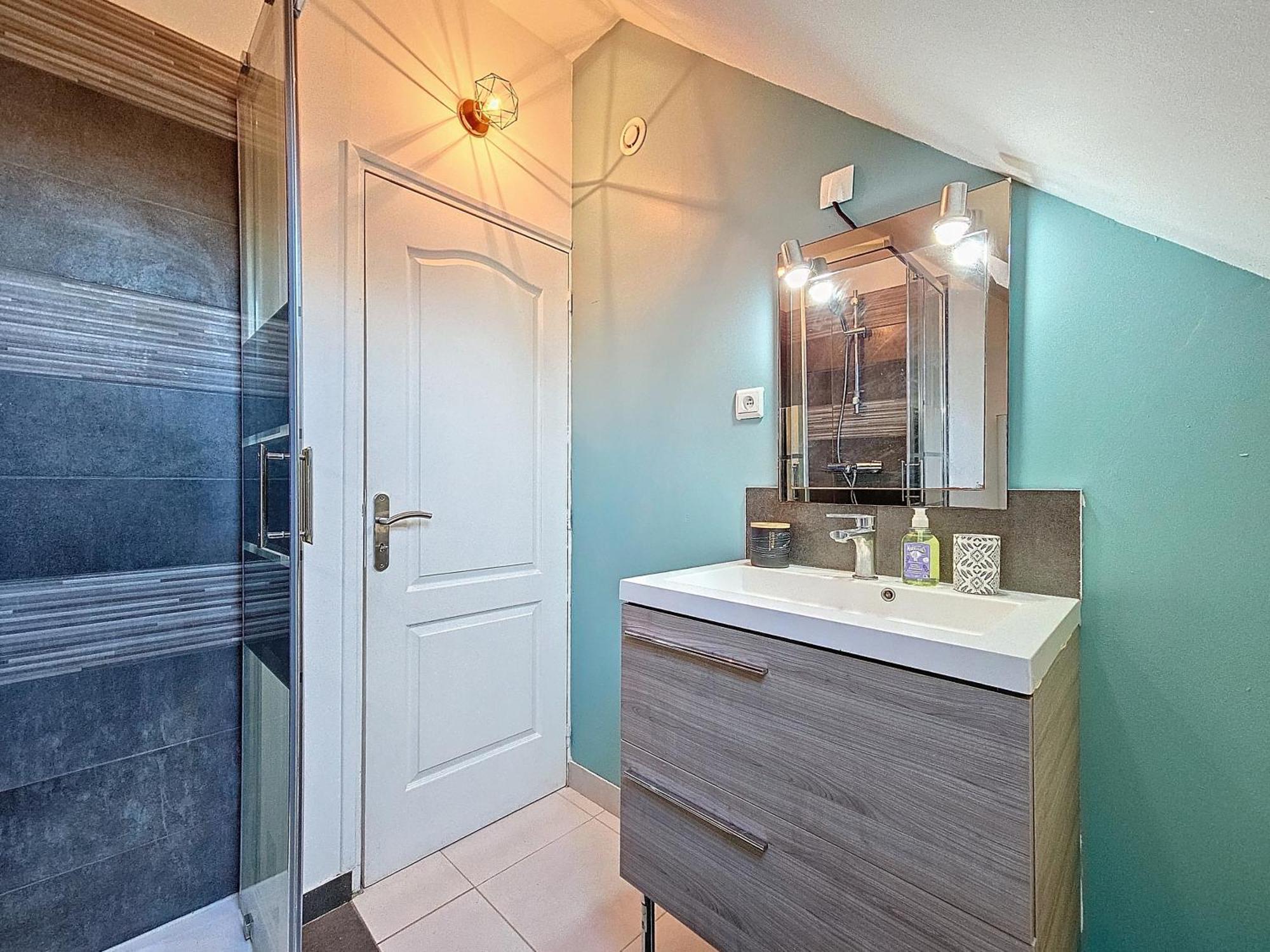 Proche 15 Minutes Et Paris-bercy En 25 Minutes Apartment