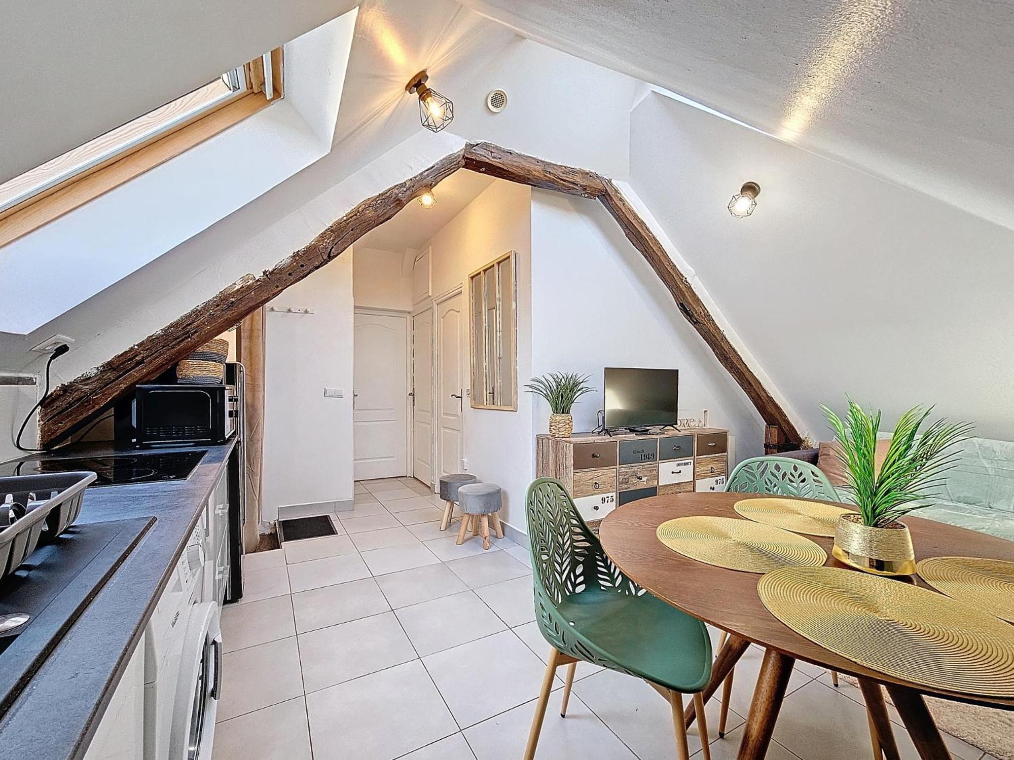 Proche 15 Minutes Et Paris-bercy En 25 Minutes Apartment *